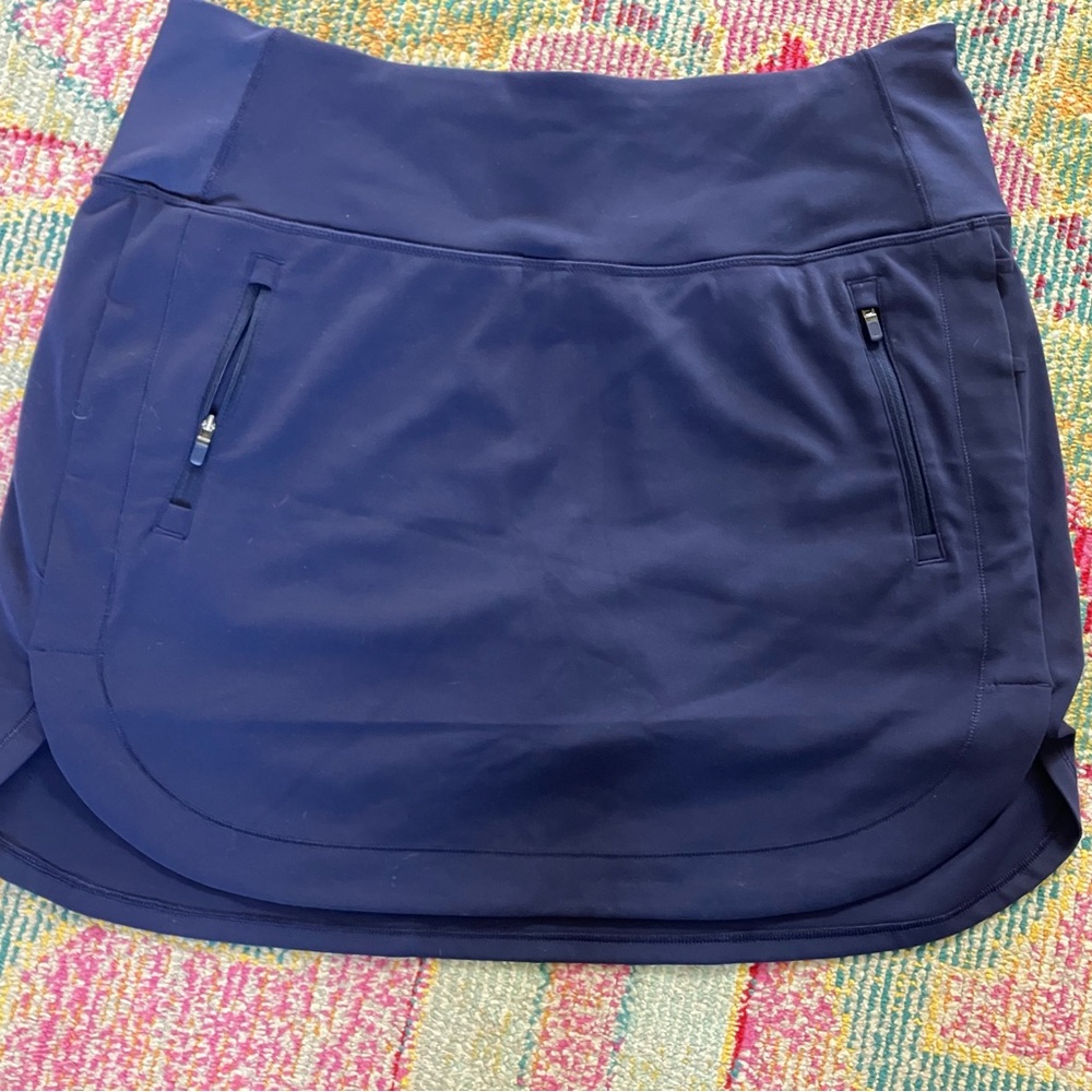 ATHLETA Fairway Golf Skort size large L. Dark blue